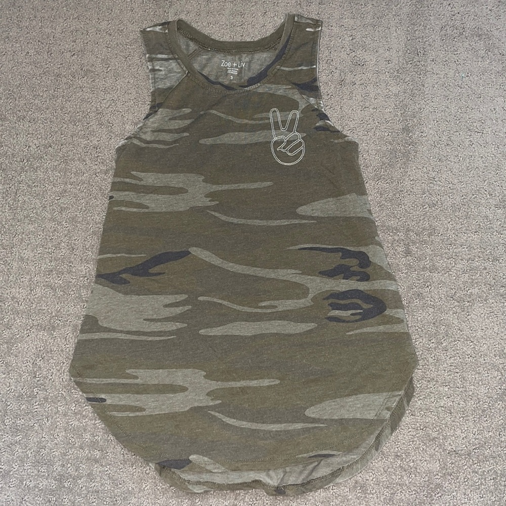 Zoe+Liv camouflage tank top//S